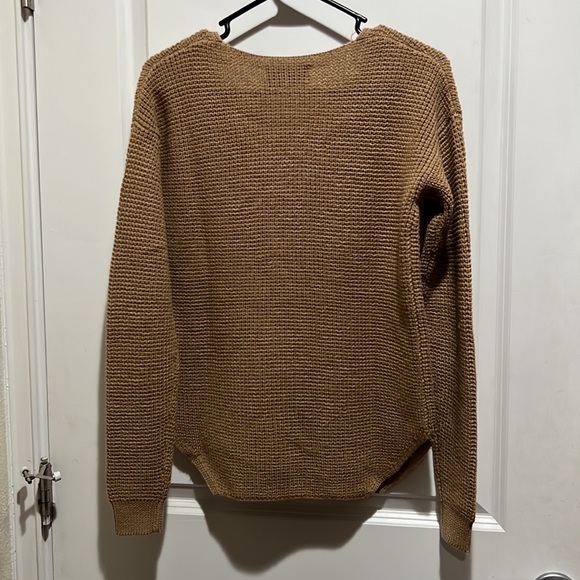 Aritzia wolter sweater - Picture 6 of 9